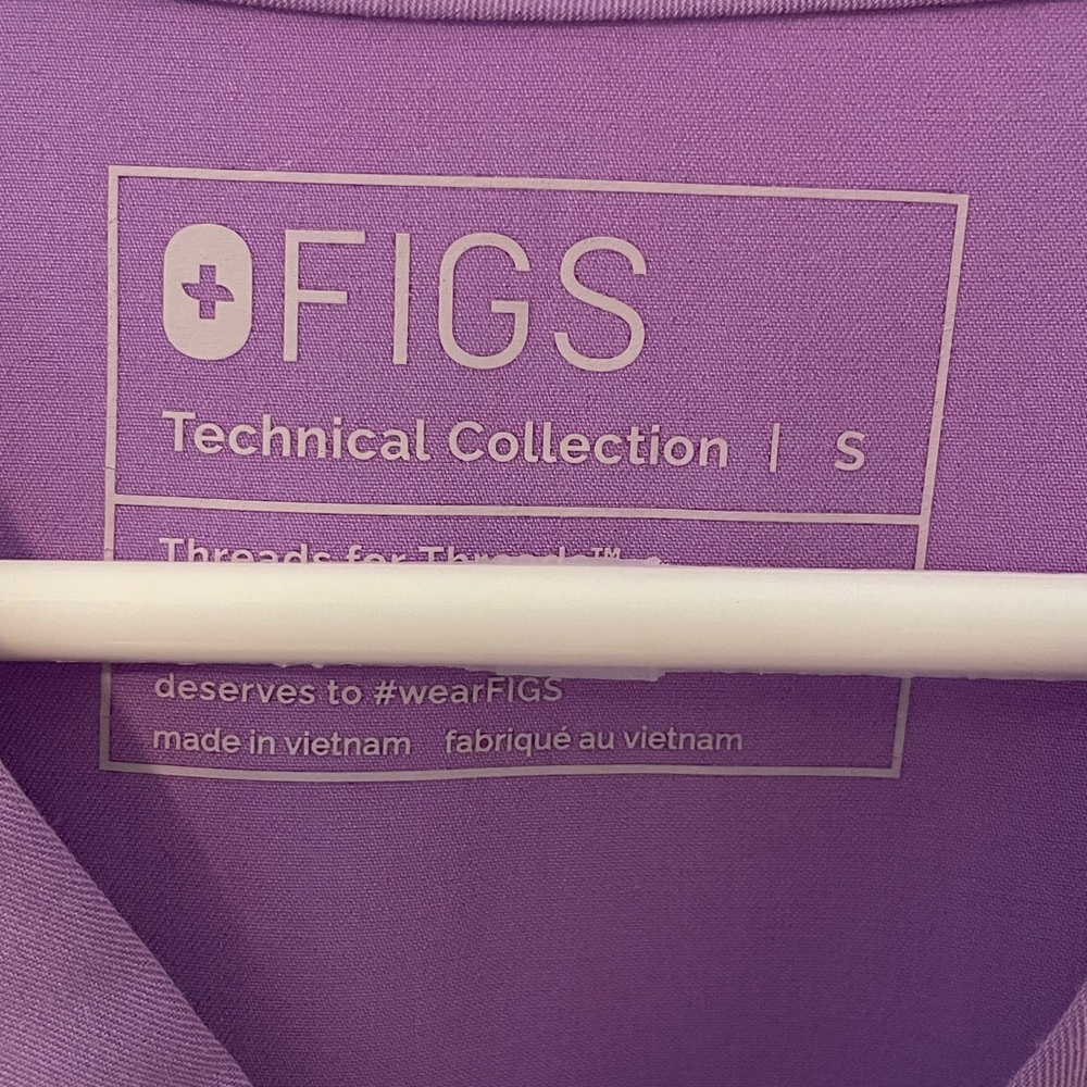 Figs Lilac Dawn  color 2959, V-Neck Scrub Top